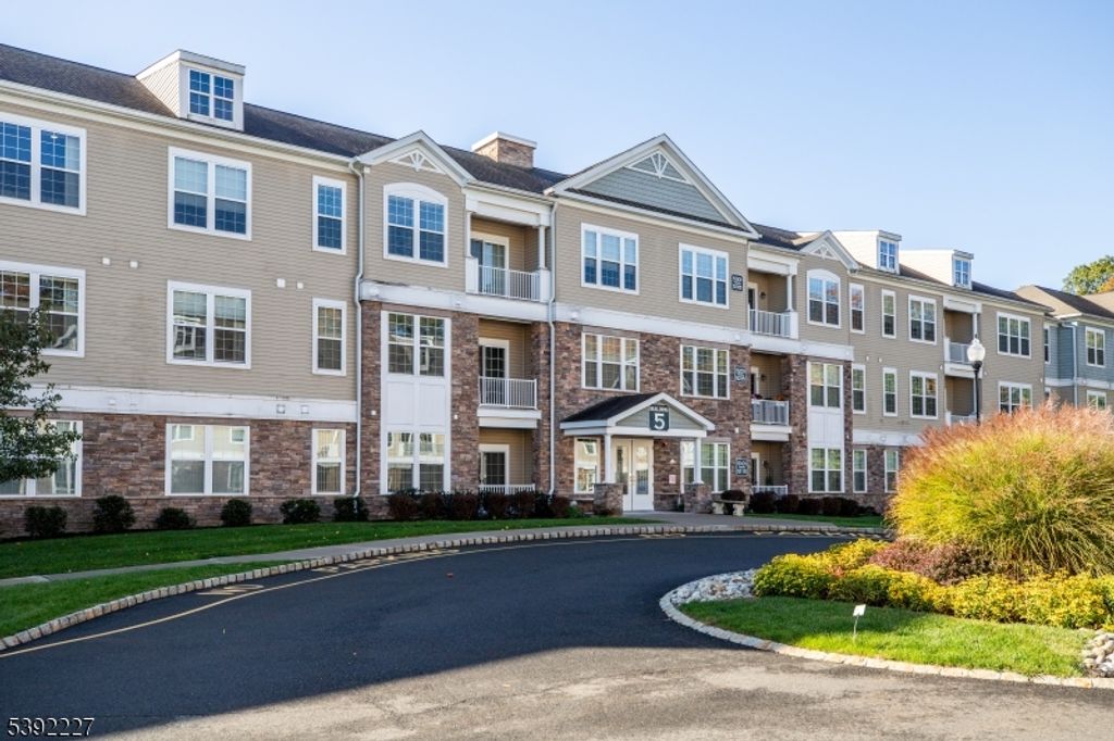 5307 Veterans Dr 5307, Rockaway Twp., NJ 07885