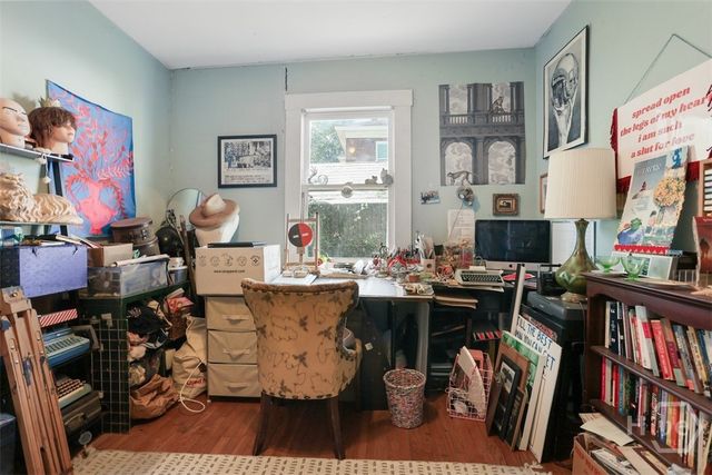 2304 E Reynolds Street, Savannah, GA 31401