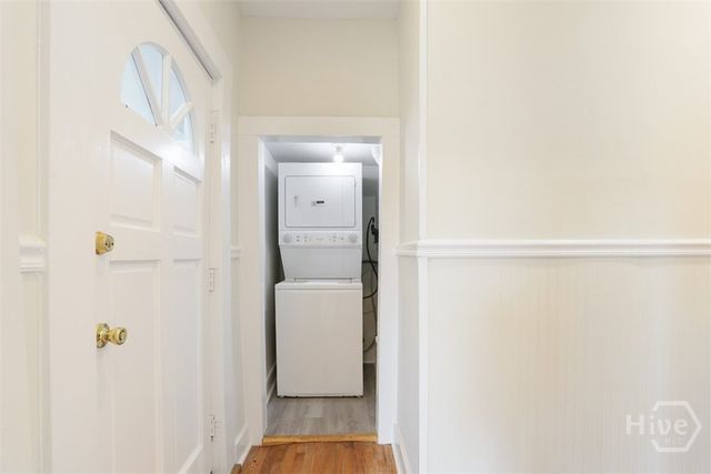 2304 E Reynolds Street, Savannah, GA 31401