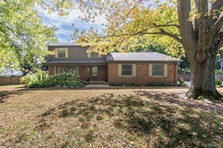 46701 N Territorial Road, Plymouth, MI 48170