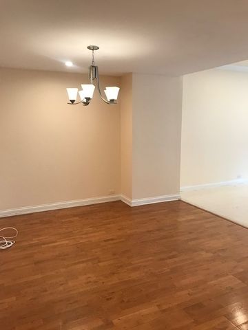 680 N Lake Shore Drive 711, Chicago, IL 60611