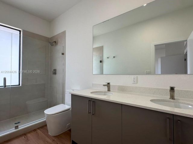 12556 SW 194th St 0, Miami, FL 33177