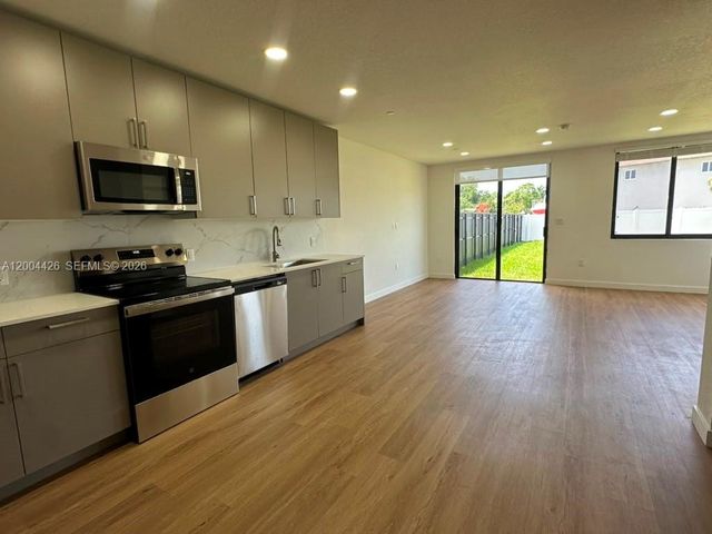 12556 SW 194th St 0, Miami, FL 33177