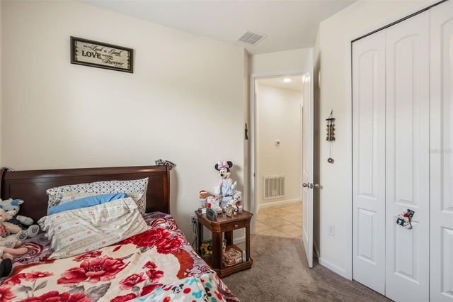 31724 BROADWATER AVENUE, Leesburg, FL 34748