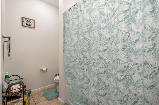 31724 BROADWATER AVENUE, Leesburg, FL 34748