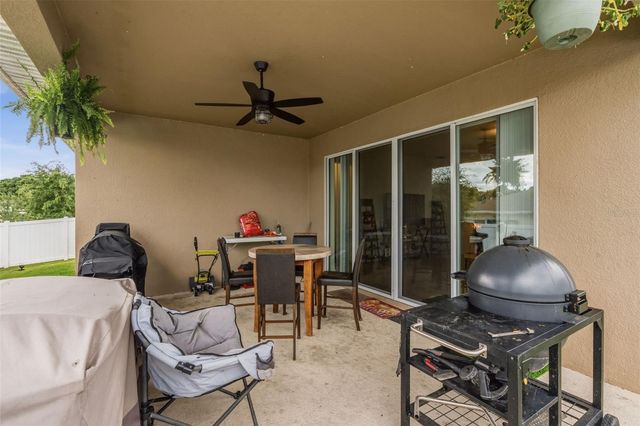 31724 BROADWATER AVENUE, Leesburg, FL 34748