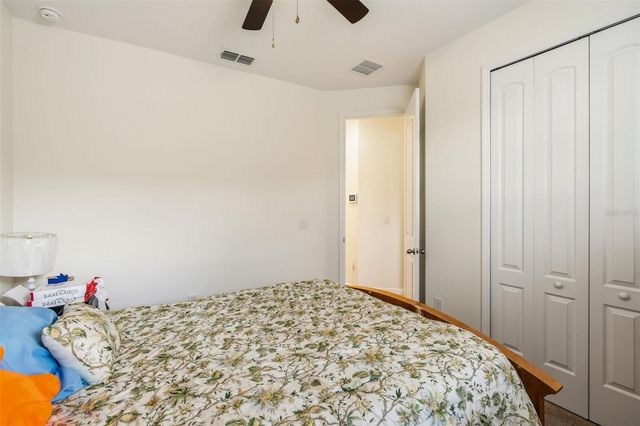 31724 BROADWATER AVENUE, Leesburg, FL 34748