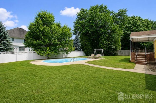 35 Shelley Road, Springfield, NJ 07081