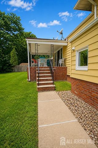 35 Shelley Road, Springfield, NJ 07081