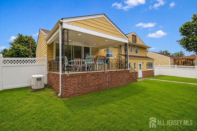 35 Shelley Road, Springfield, NJ 07081