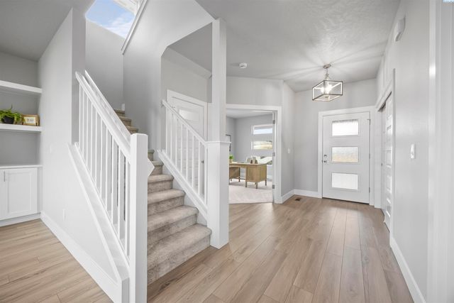 3850 Orchard Street, West Richland, WA 99353