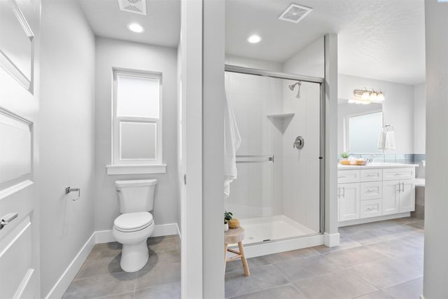 3850 Orchard Street, West Richland, WA 99353