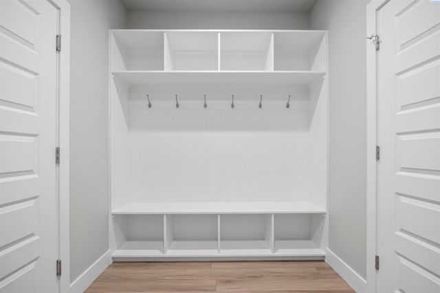 3850 Orchard Street, West Richland, WA 99353