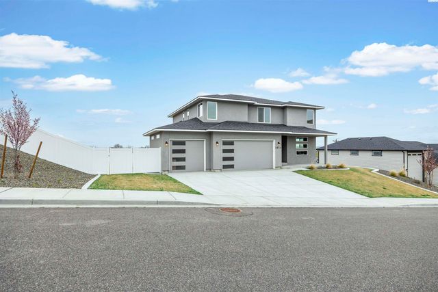 3850 Orchard Street, West Richland, WA 99353