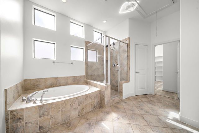 906 Reinerman Street, Houston, TX 77007