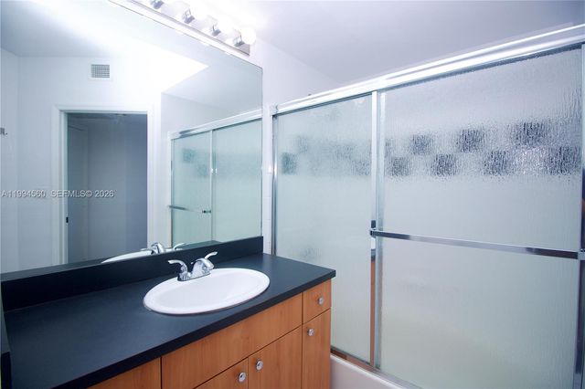 1330 West Ave 3305, Miami Beach, FL 33139