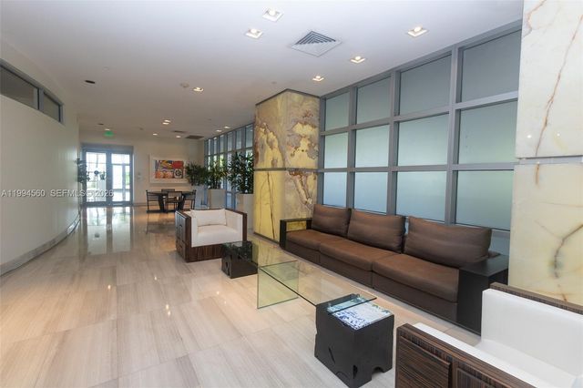 1330 West Ave 3305, Miami Beach, FL 33139