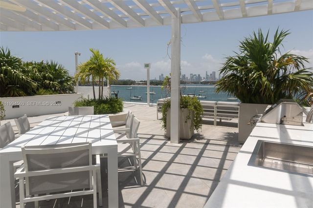 1330 West Ave 3305, Miami Beach, FL 33139