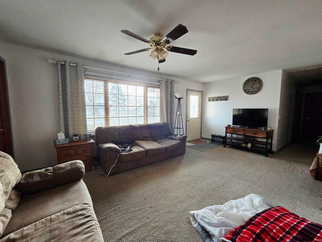 504 S Park Drive, Monticello, IN 47960