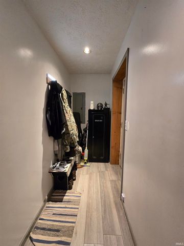 504 S Park Drive, Monticello, IN 47960