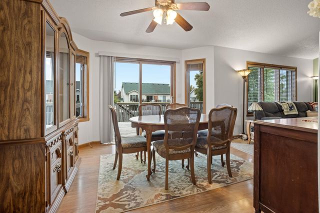 2707 Parkview Drive S, Fargo, ND 58103