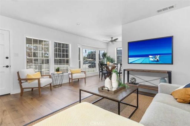 4703 N Bellflower Blvd, Long Beach, CA 90808