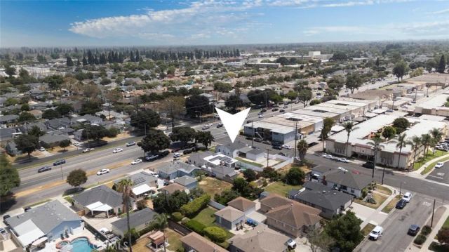 4703 N Bellflower Blvd, Long Beach, CA 90808
