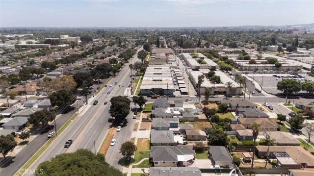 4703 N Bellflower Blvd, Long Beach, CA 90808