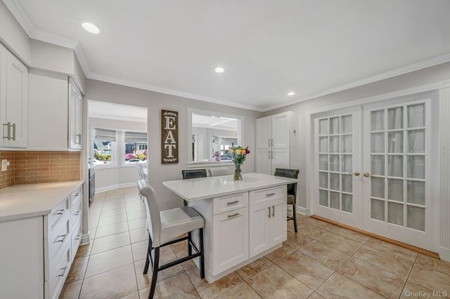 51 Skylark Road, Massapequa Park, NY 11762
