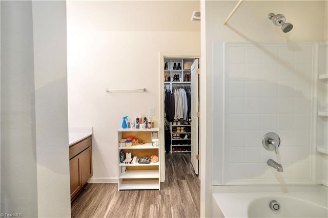 3806 Bissett Way, Greensboro, NC 27405