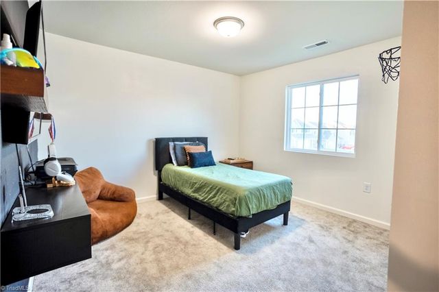 3806 Bissett Way, Greensboro, NC 27405
