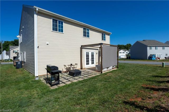 3806 Bissett Way, Greensboro, NC 27405