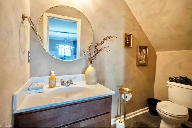 3806 Bissett Way, Greensboro, NC 27405