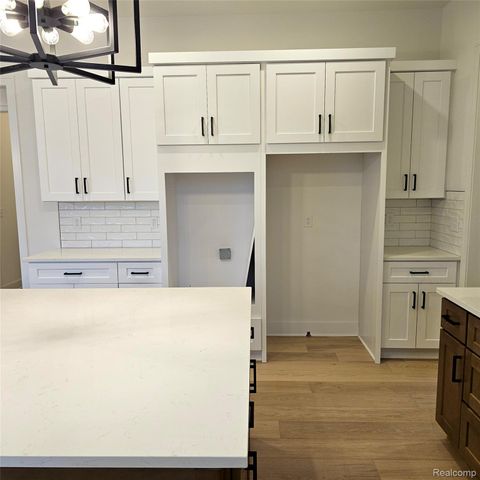 50829 Mistwood Drive, Macomb Township, MI 48042