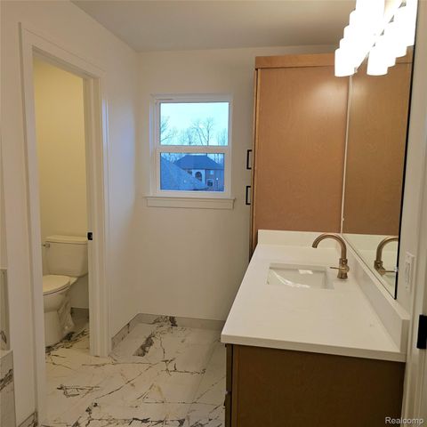 50829 Mistwood Drive, Macomb Township, MI 48042