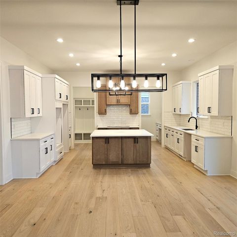 50829 Mistwood Drive, Macomb Township, MI 48042