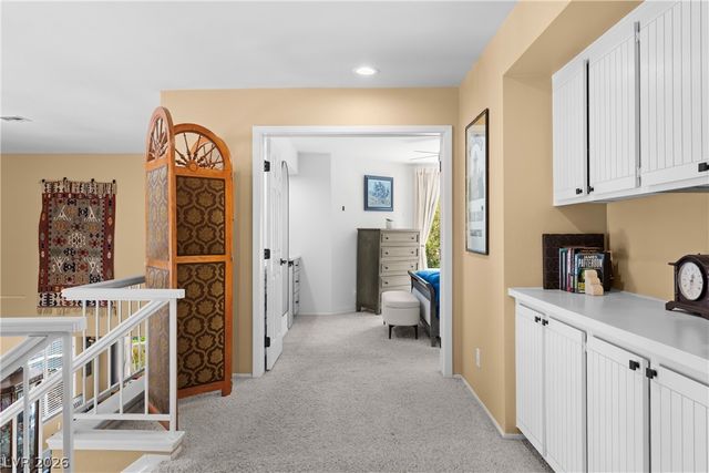 7817 Surfcrest Court, Las Vegas, NV 89128