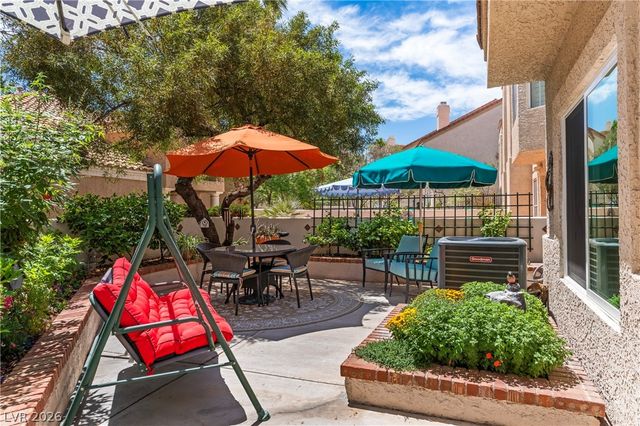 7817 Surfcrest Court, Las Vegas, NV 89128