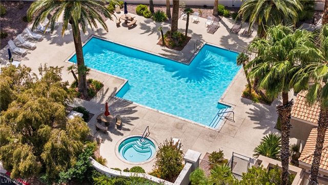 7817 Surfcrest Court, Las Vegas, NV 89128