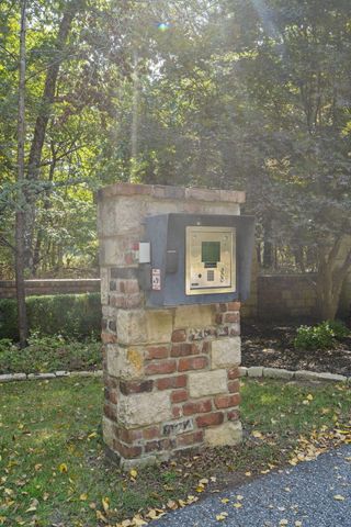 5035 Stonegate Court, Springfield, MO 65809