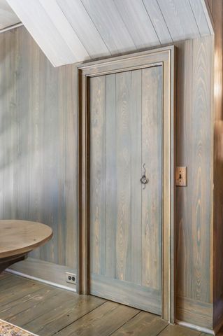 5035 Stonegate Court, Springfield, MO 65809