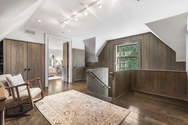 5035 Stonegate Court, Springfield, MO 65809