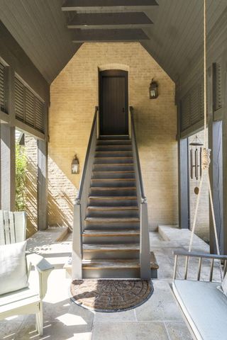 5035 Stonegate Court, Springfield, MO 65809