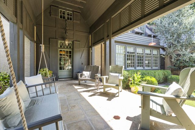 5035 Stonegate Court, Springfield, MO 65809