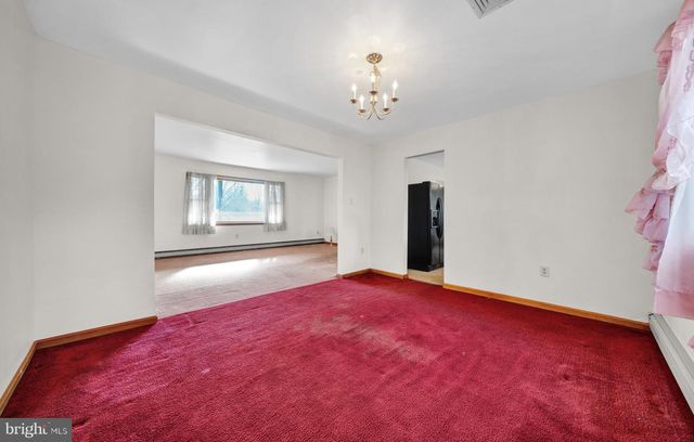 2166 WAYNE DR, Jamison, PA 18929