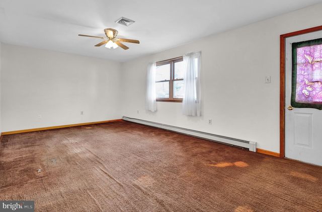 2166 WAYNE DR, Jamison, PA 18929