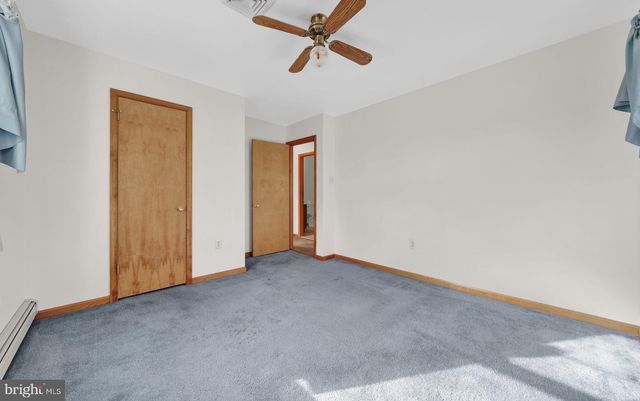 2166 WAYNE DR, Jamison, PA 18929