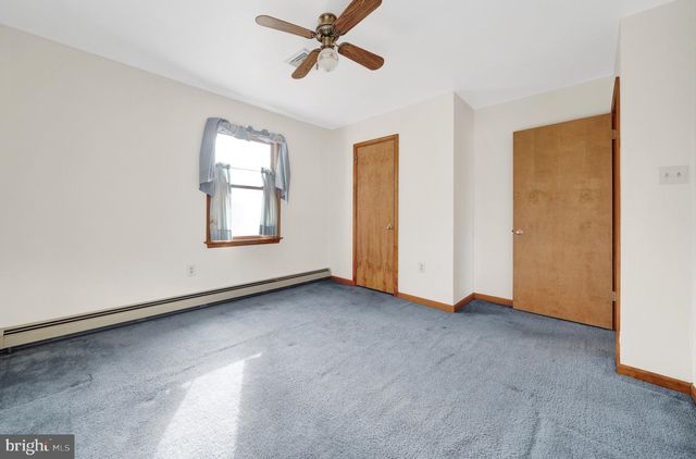 2166 WAYNE DR, Jamison, PA 18929