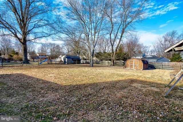 2166 WAYNE DR, Jamison, PA 18929