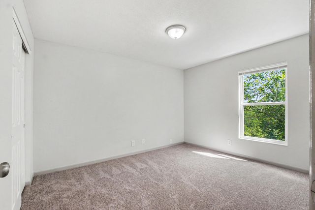 2 Yellowwood, Alexandria, KY 41001